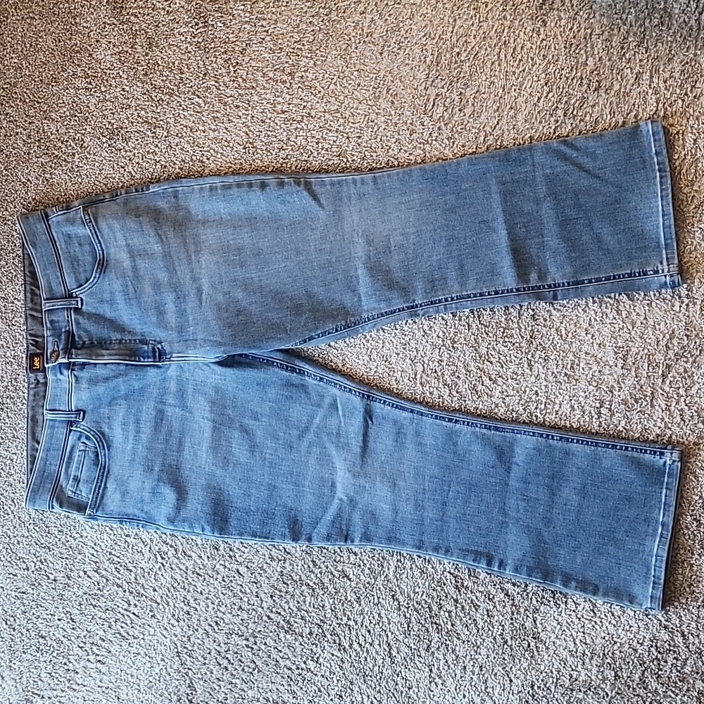 ~LEE~ Cropped Bootcut Jeans
